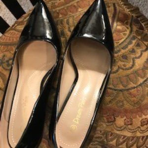 Black Patent leather pumps